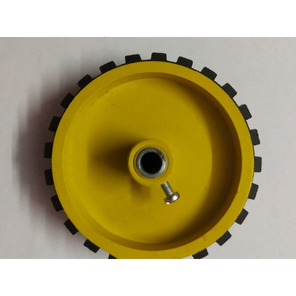 7X2 Cm Wheel 6Mm Shaft Gear Motor Yellow Color